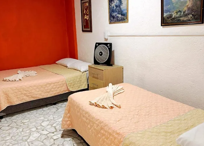 Homestay Casita Del Arbol