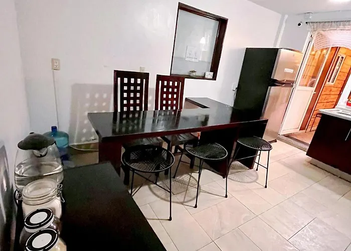Casita Del Arbol Homestay Mexico City